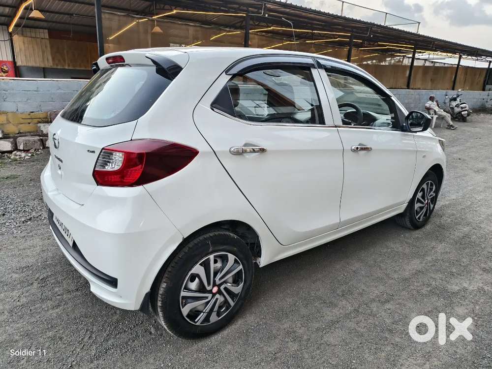 Tata Tiago Revotron Xt 2022