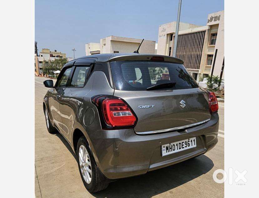 2 Key Good Condition