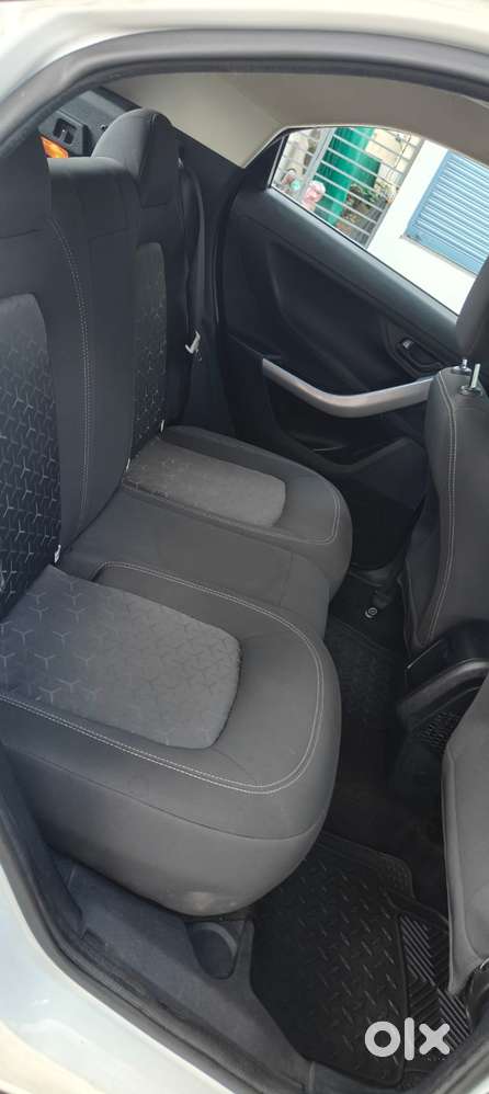 Tata Nexon 1.2 Revotron Xm (s), 2021, Petrol