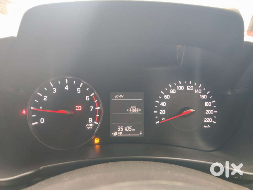 Maruti Suzuki New-gen Swift Lxi, 2024, Petrol