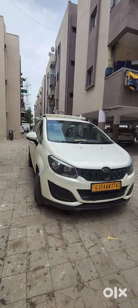 Mahindra Marazzo Diesel 2019