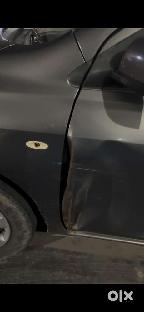 Nissan Car 2011 Hybrid