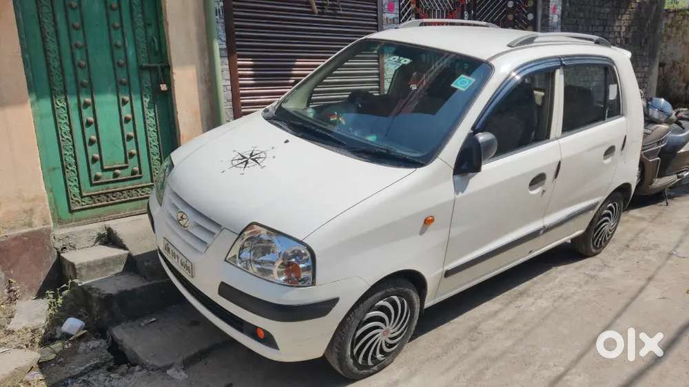 Hyundai Santro Xing Gls 2012 And Tax Paid Up To 2032