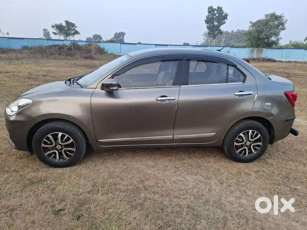 Maruti Suzuki Dzire 1.2 Vxi, 2022, Petrol