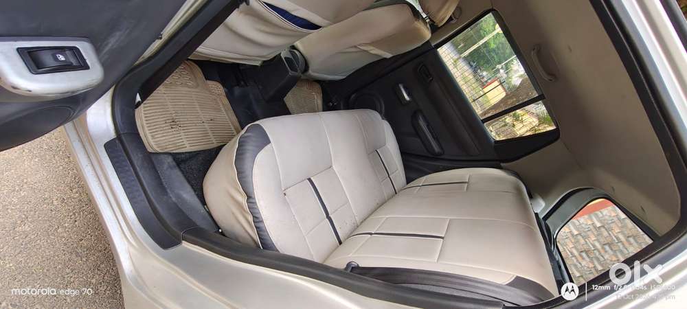 Maruti Suzuki Swift 1.2 Lxi (o), 2011, Petrol