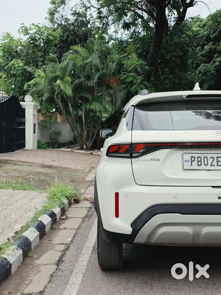 Maruti Suzuki Fronx Delta Plus 1.2 Ags, 2023, Petrol