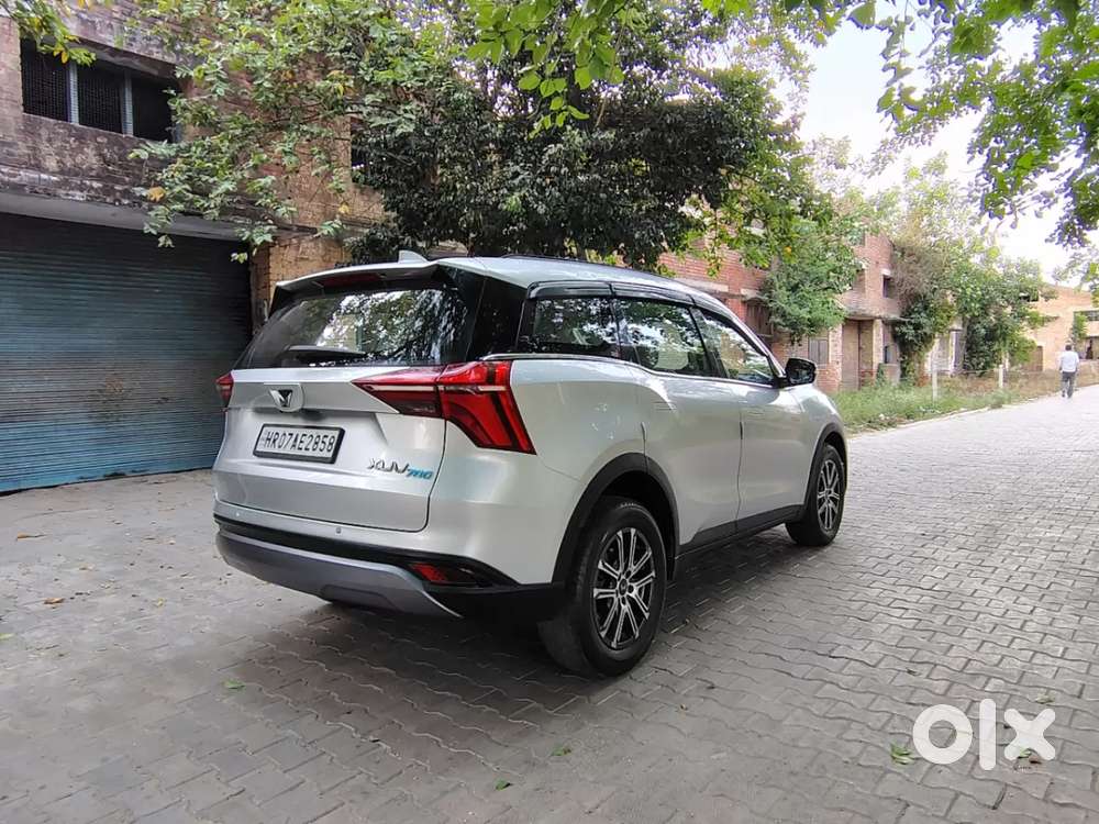 Mahindra Xuv700 2.2 Ax 3 Diesel At 5 Str, 2022, Diesel
