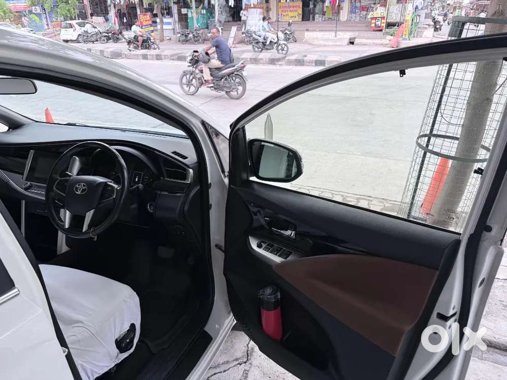 Toyota Innova Crysta 2020 Diesel 132000 Km Driven