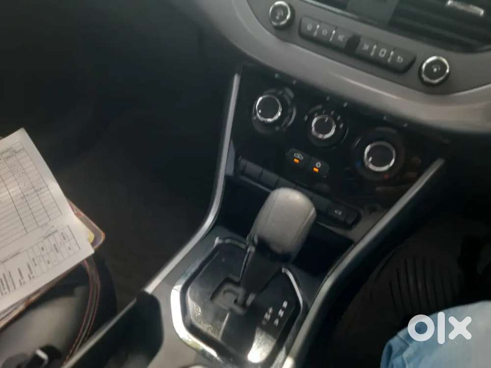 2023 Automatic Sunroof Nexon