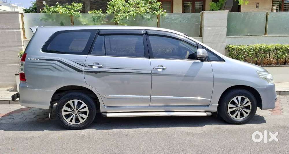 Toyota Innova 2.5 V 7 Str, 2015, Diesel