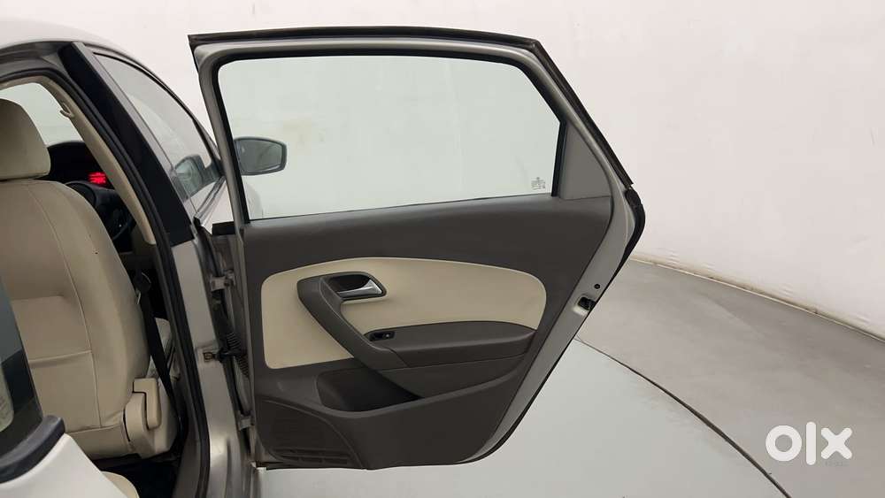 Volkswagen Vento 2010-2013 Petrol Highline, 2013, Petrol