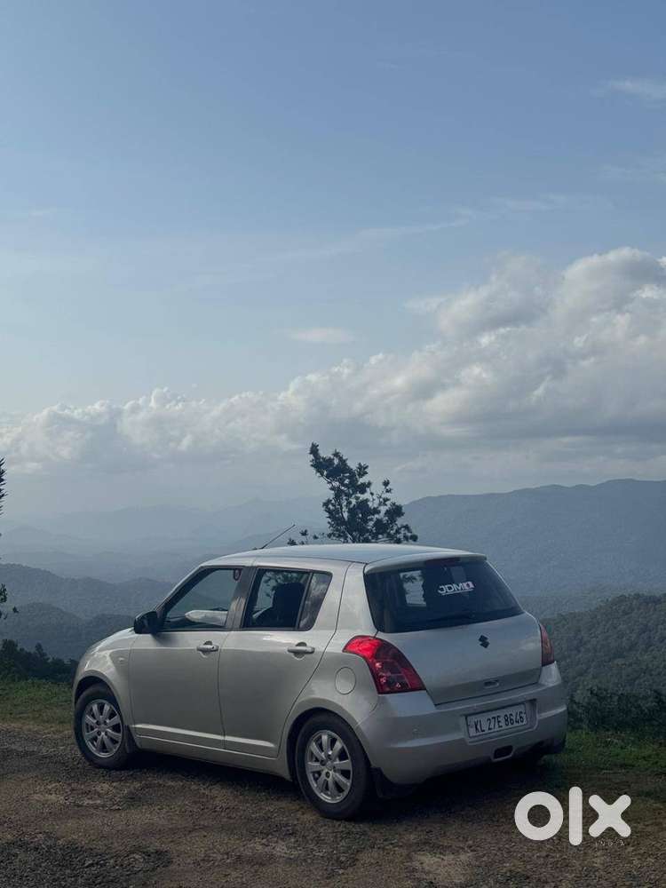 Maruti Suzuki Swift Zxi 2008 Petrol Well Maintained