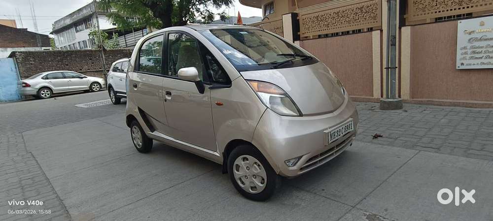 Tata Nano Xe, 2012, Petrol