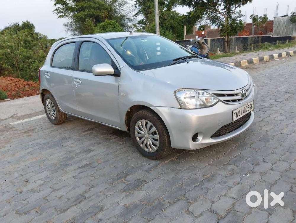Toyota Etios Liva, 2011, Petrol