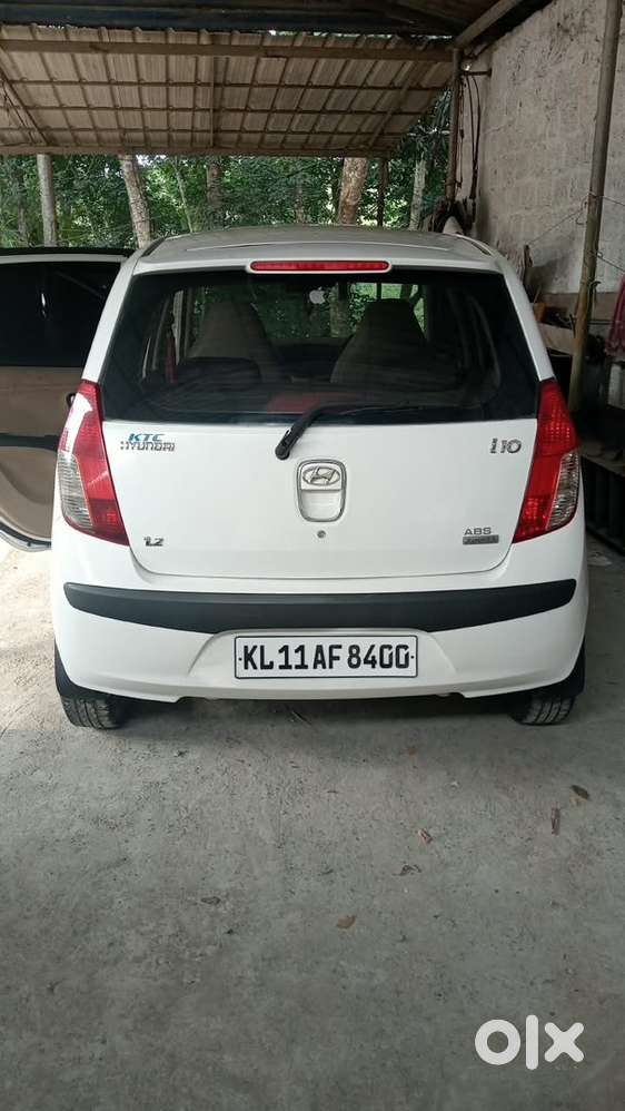 Hyundai I10 Sportz 2011 Year