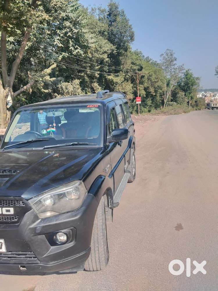 Mahindra Scorpio Classic S5, Diesel. November 2020