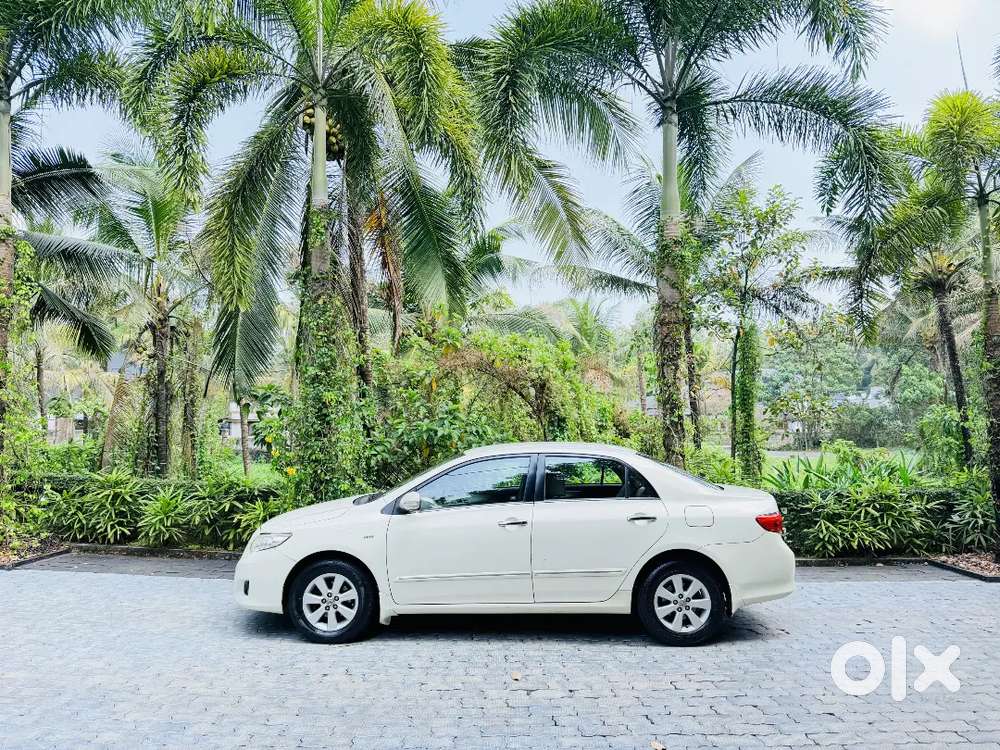 2009 Toyota Corolla Altis Petrol Topend Original Kerala Well Maintaine