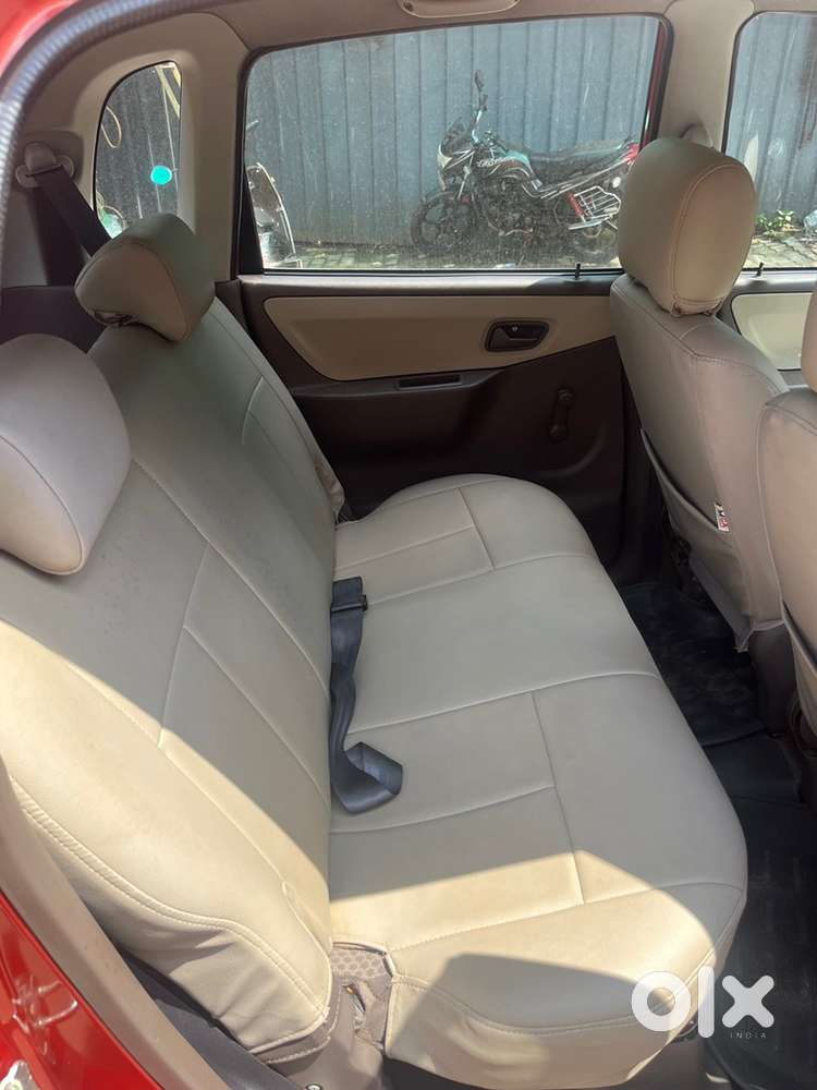 Maruti Suzuki Zen Estilo 2012