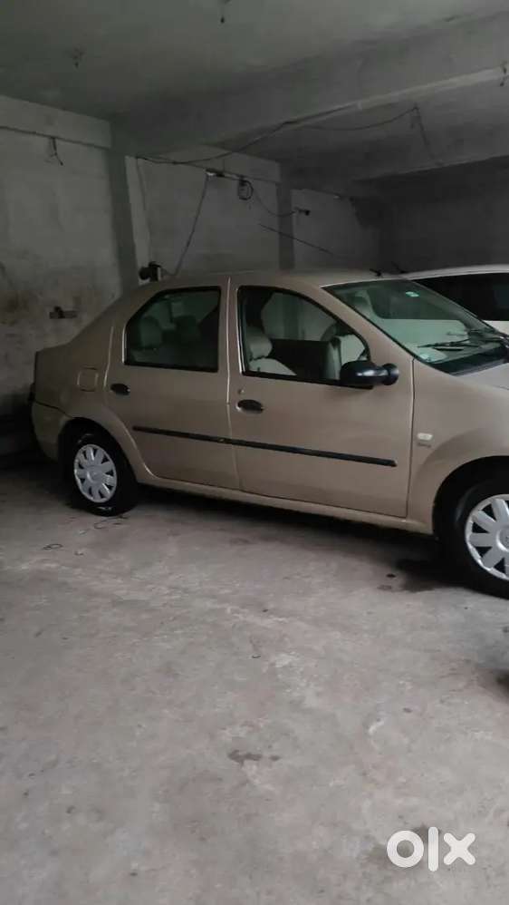 Mahindra Renault Logan 2008