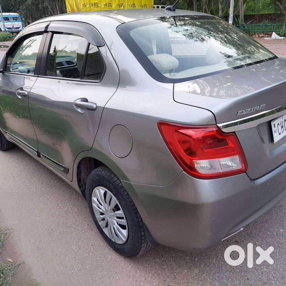 Maruti Suzuki Swift Dzire 1.3 Vxi, 2022, Petrol