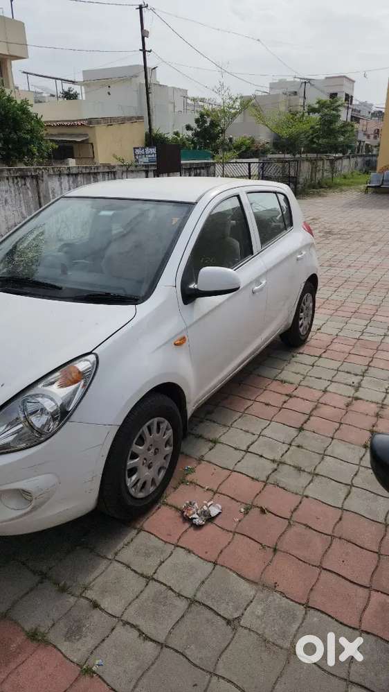 Hyundai I20 Magna Petrol 2011