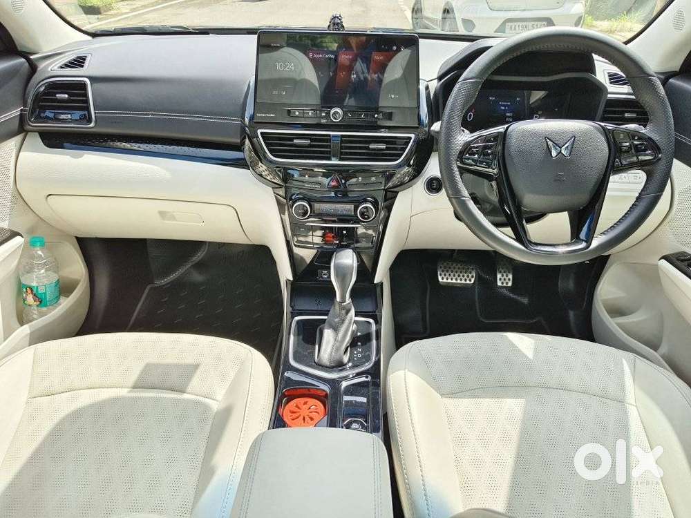 Mahindra Xuv 3xo Ax7l 1.2 Petrol At (pg), 2024, Petrol