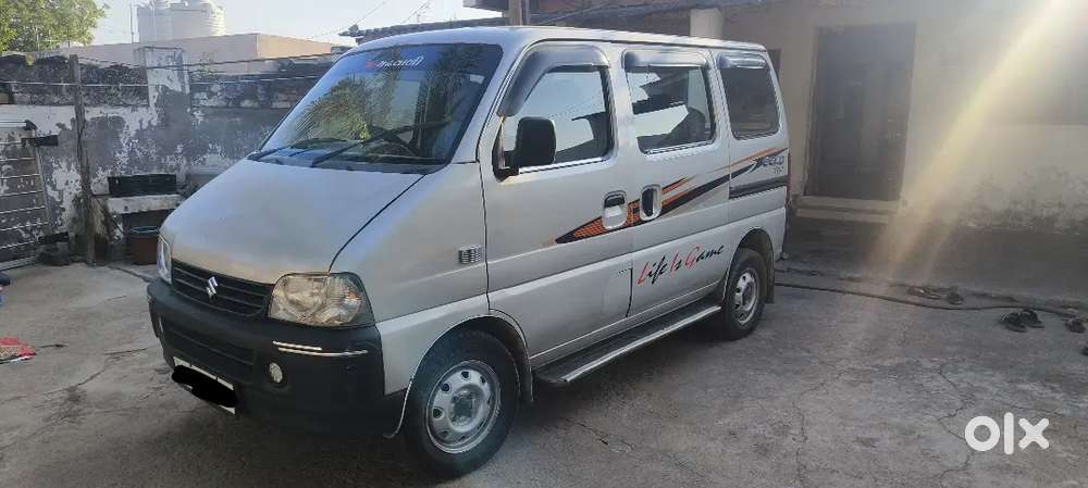Maruti Suzuki Eeco 2022 Cng & Petrol Well Maintained
