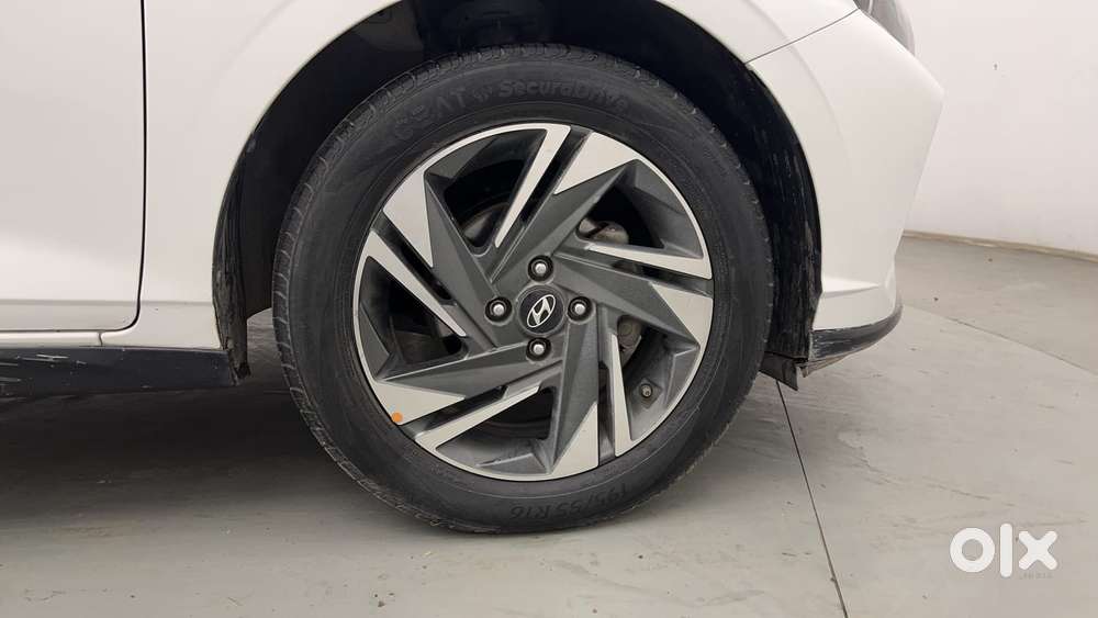 Hyundai New I20 1.0 Asta (o) Turbo Dct, 2020, Petrol