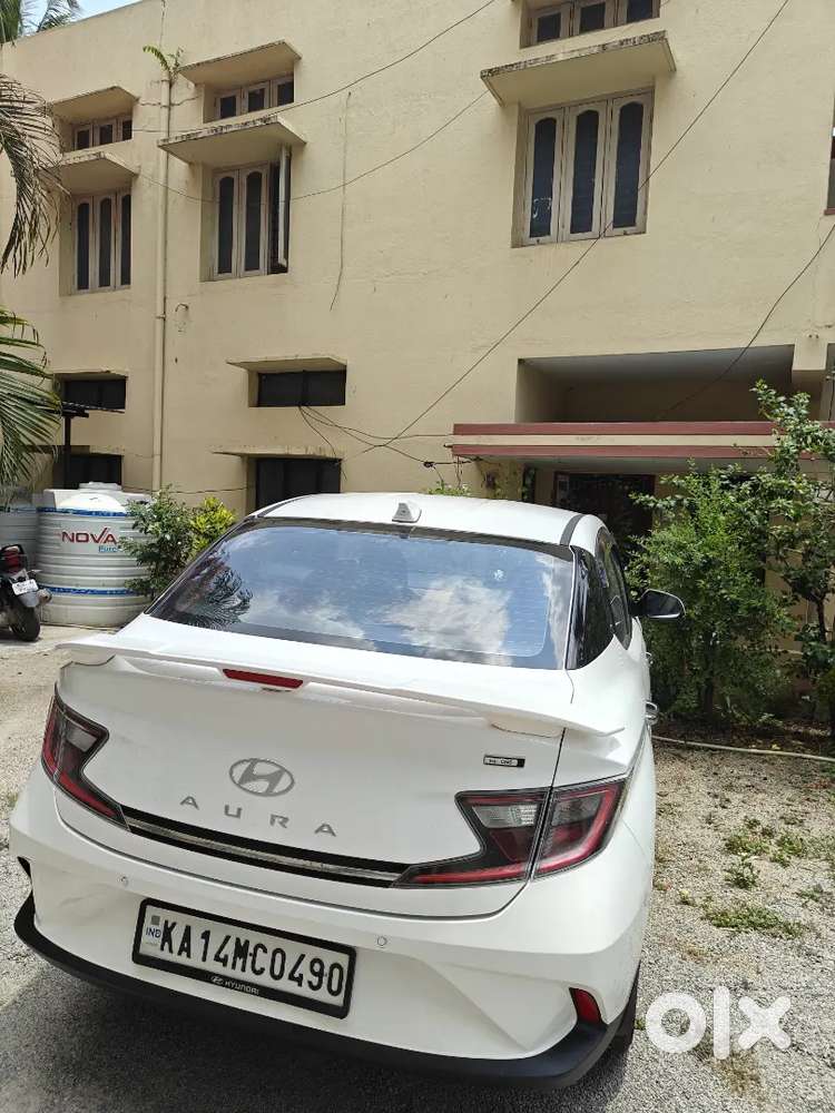Hyundai Aura 2025 Cng & Hybrids Well Maintained