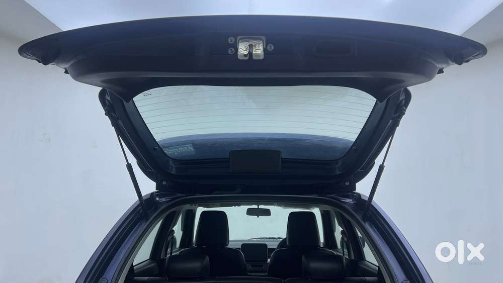 Maruti Suzuki Ignis 1.2 Alpha Mt, 2022, Petrol