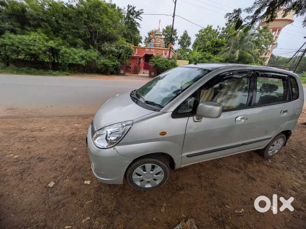 Maruti Suzuki Zen Estilo 2011 Car