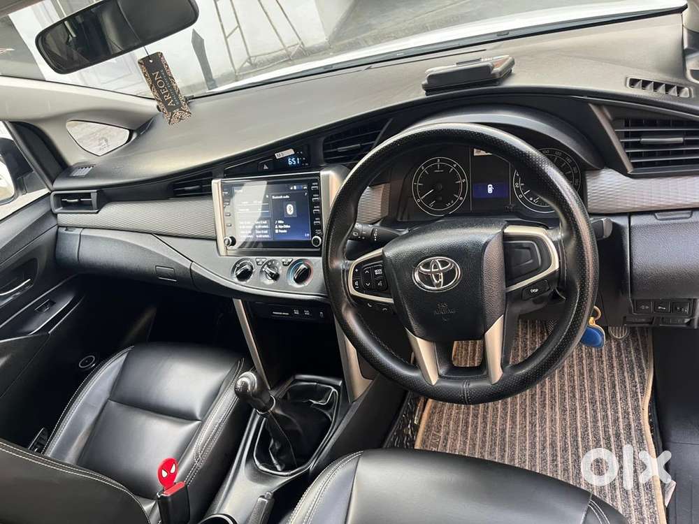 Toyota Innova Crysta 2021