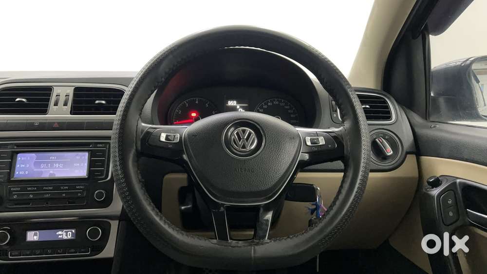 Volkswagen Polo Petrol Highline 1.2l, 2014, Petrol