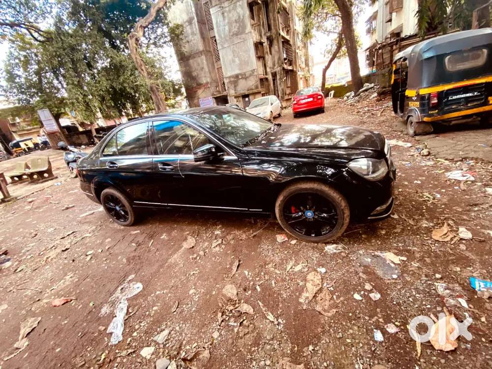 2011 Mercedes C-class C200  Automatic  1.02 Lakh Km  Vip Condition