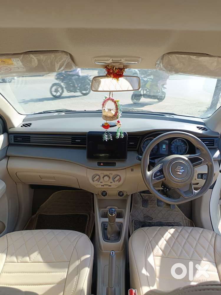 Maruti Suzuki Ertiga 2022-2023 Vxi Cng, 2024, Cng & Hybrids