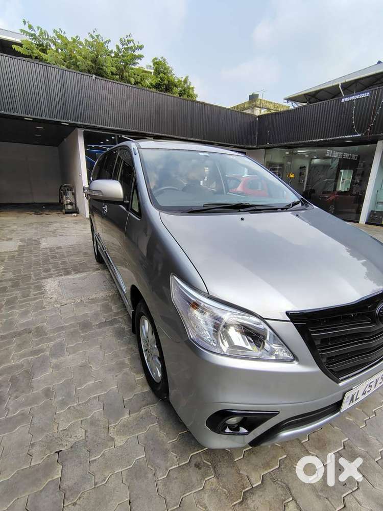 Innova V 2014 Good As New