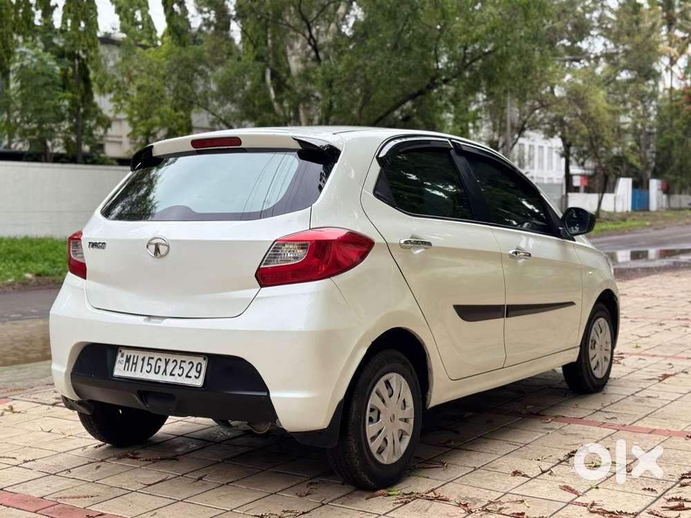 Tata Tiago Xe, 2019, Petrol