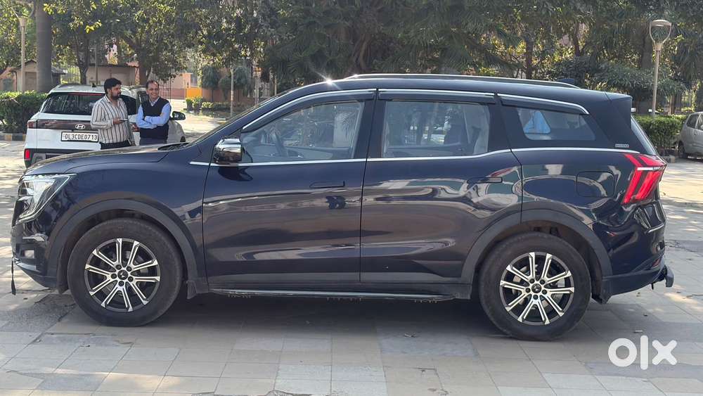 Mahindra Xuv700 2.0 Ax 7 Petrol At Luxury Pack Str, 2025, Petrol