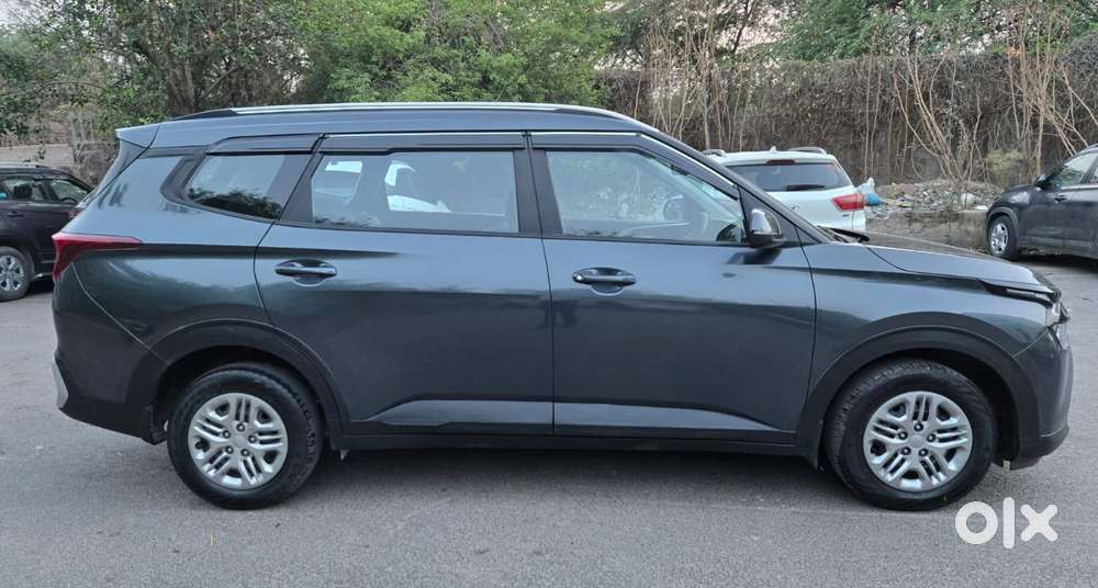 Kia Carens 1.5 Prestige 7 Str, 2023, Petrol