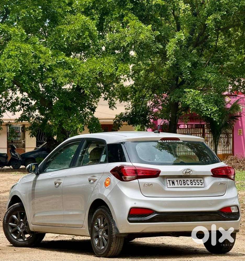 Hyundai I20 Petrol Asta Option, 2018, Petrol