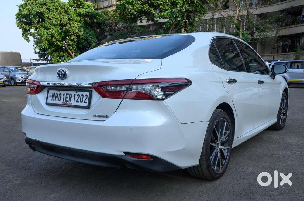 Toyota Camry 2.5 Hybrid, 2024, Petrol