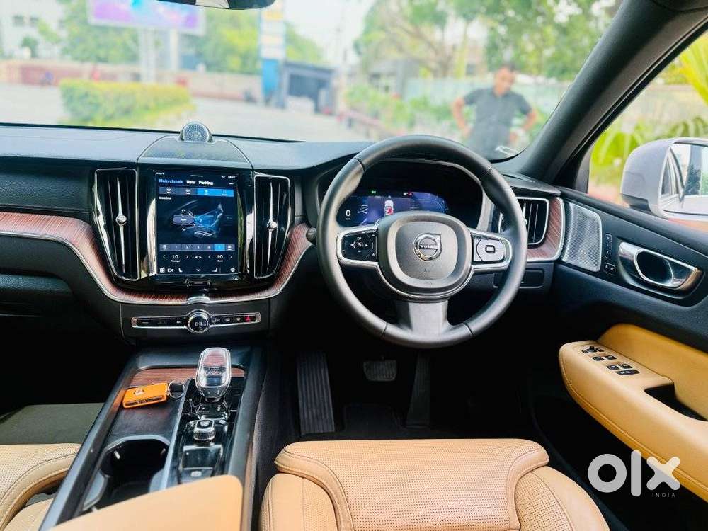 Volvo Xc60 2.0 B5 Ultimate, 2024, Petrol