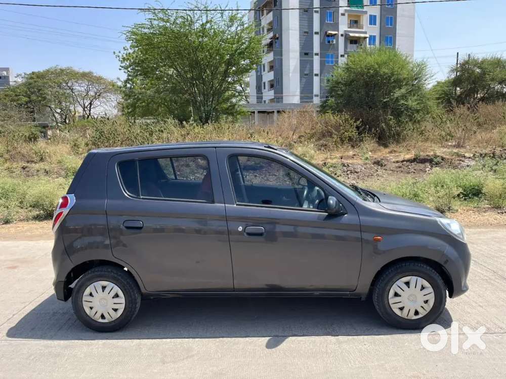 Good Cundisan H Koi Kam Nahi H  Gadi Me Lcd Camra Laga Hua H