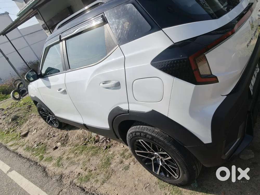 Mahindra Xuv 3xo 2024 Diesel Well Maintained
