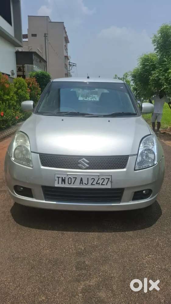 Maruthi Suzuki Swift Vxi