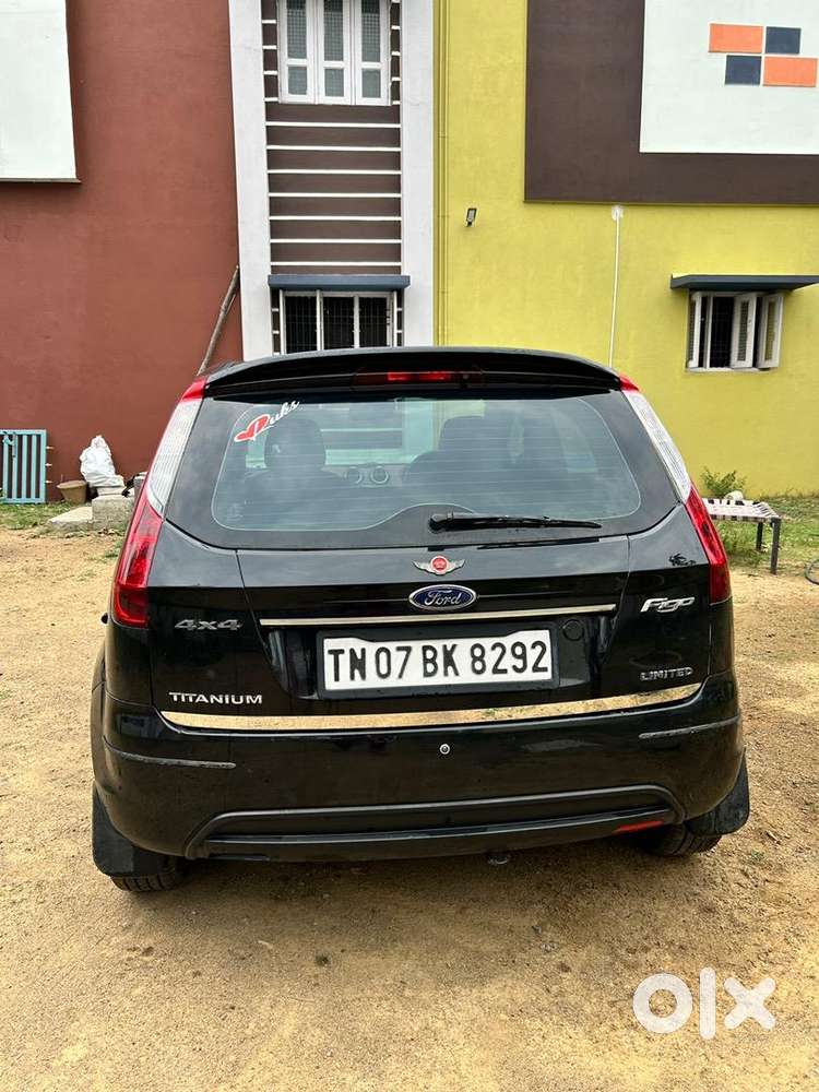 Ford Car 2011, Km Driven 62895