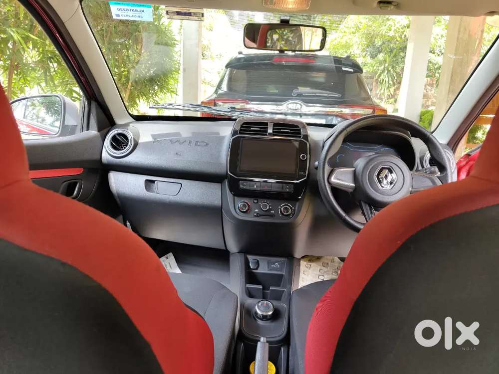 Renault Kwid Amt 2023 Petrol 15500 Km Driven Well Maintained