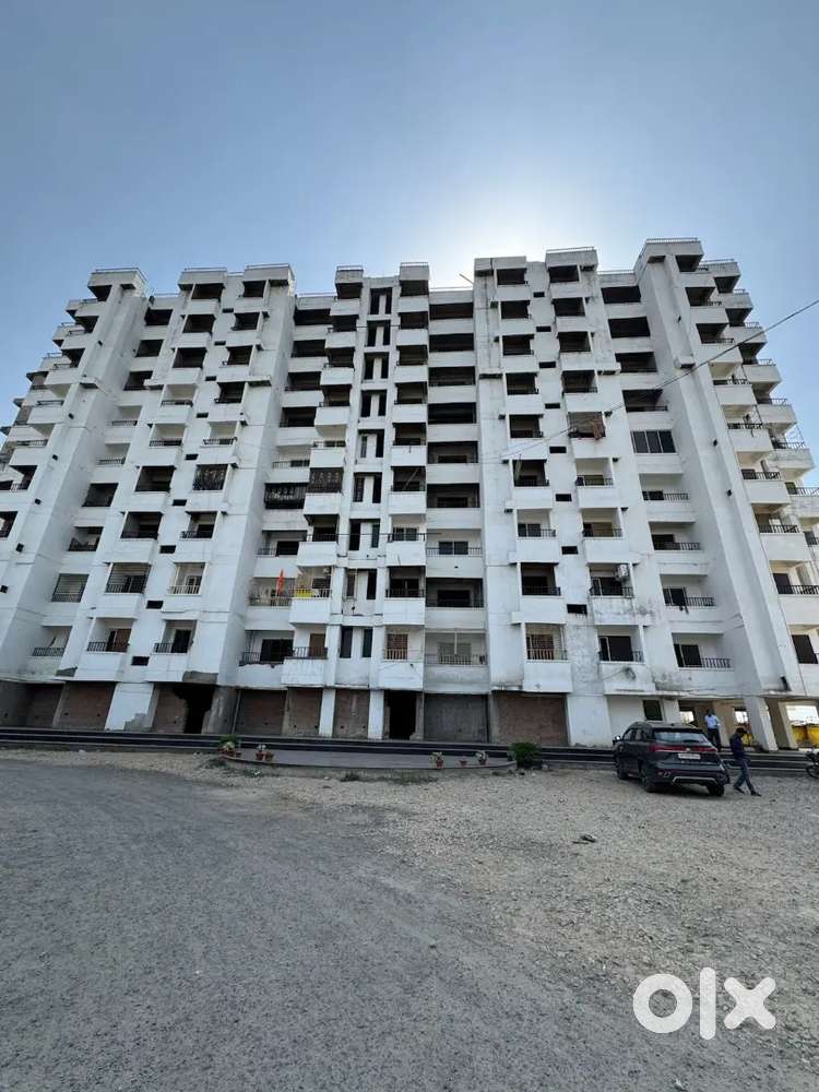 East-Facing 2 BHK Semi-Furnished Apartment | Narayana Heights, New Del