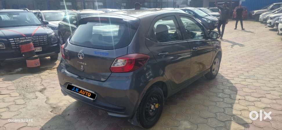 Tata Tiago 1.2 Revotron Xt (o), 2021, Petrol