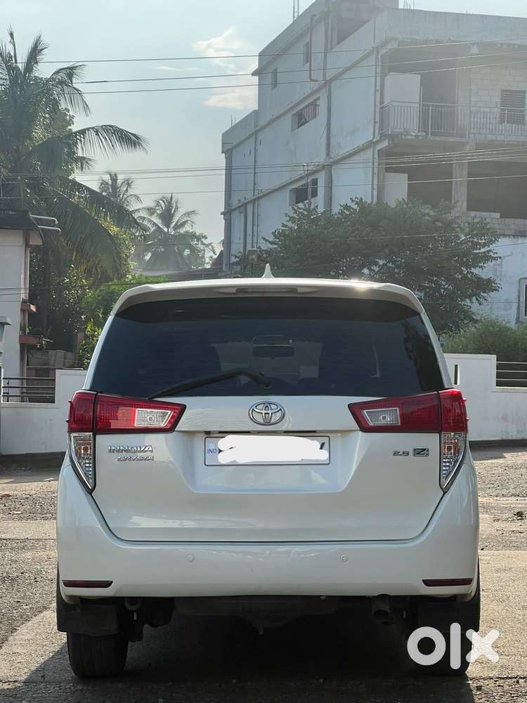 Toyota Innova Crysta 2.8 Zx At, 2017, Diesel